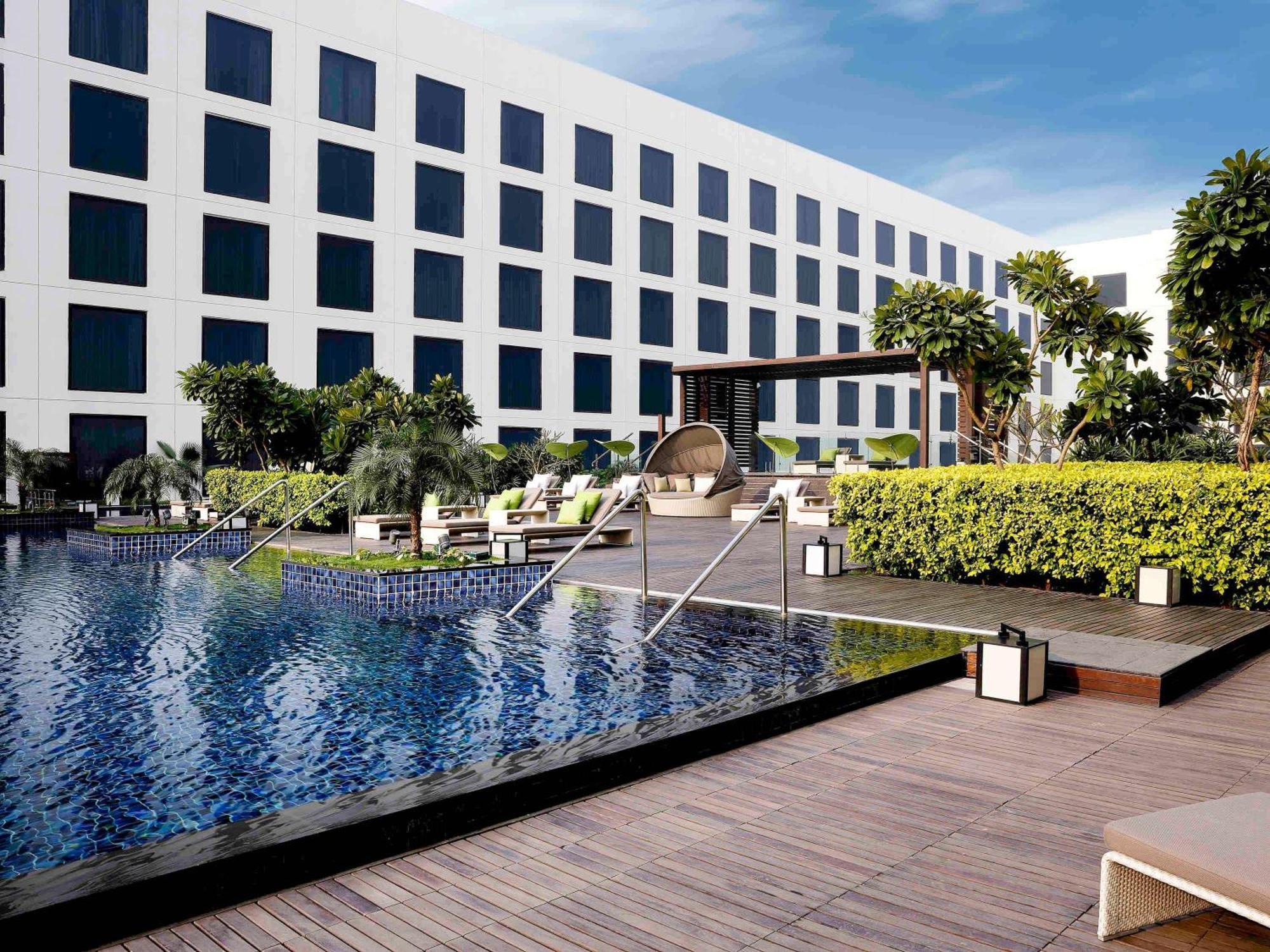 Pullman New Delhi Aerocity Exterior foto The Park, New Delhi
